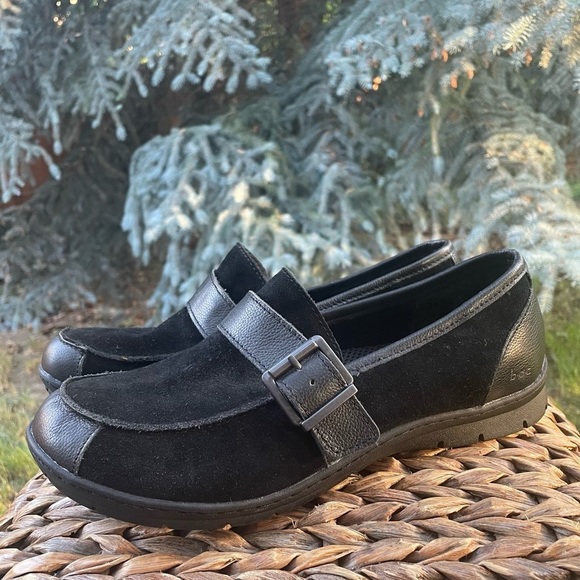Born boc Erna Black Suede & Leather Adjustable Buckle Slip on Classic Loafer 11 - Picture 8 of 8
